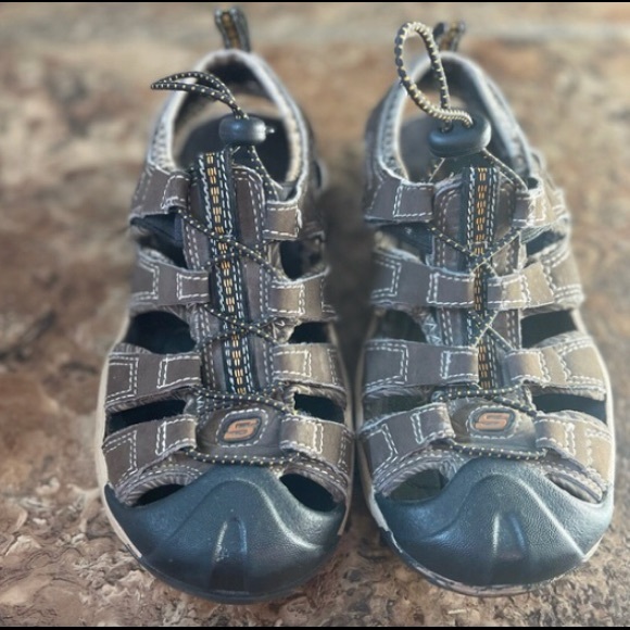 Skechers Sandals - Picture 4 of 4